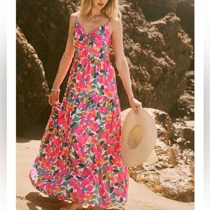 [entro] Floral Maxi with Cutout